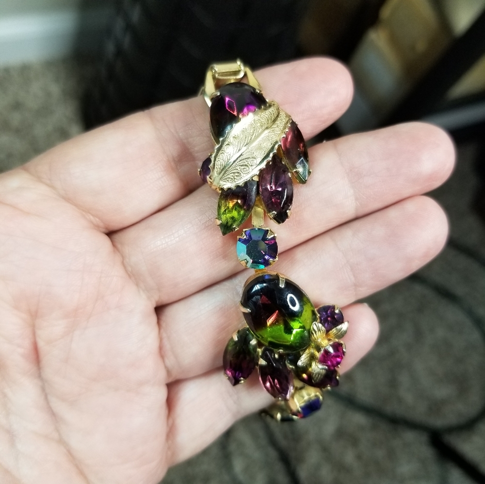 Vintage Weiss Bracelet Stunning!